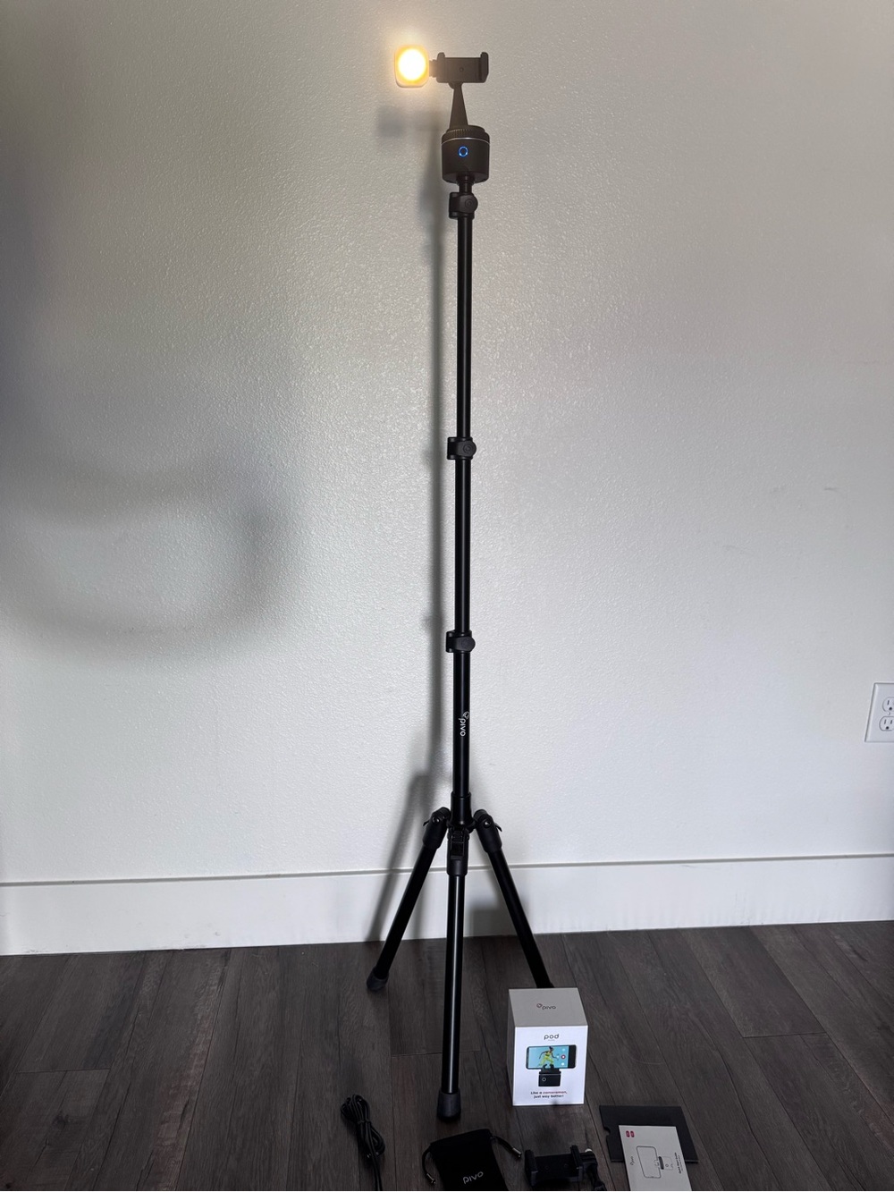 Pivo Pod Solo Creator Auto Tracking Complete Tripod Set